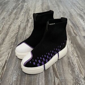 Anthony Wang Cranberry Knit Sock Sneakers Women’s 6